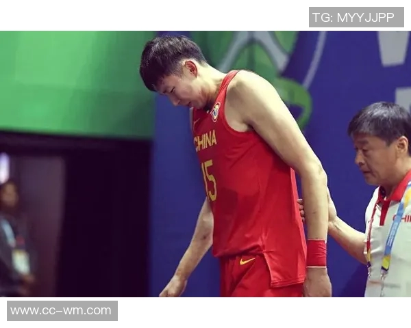 周琦表现出色成为内线支柱北京队主力频遭伤病困扰面临挑战