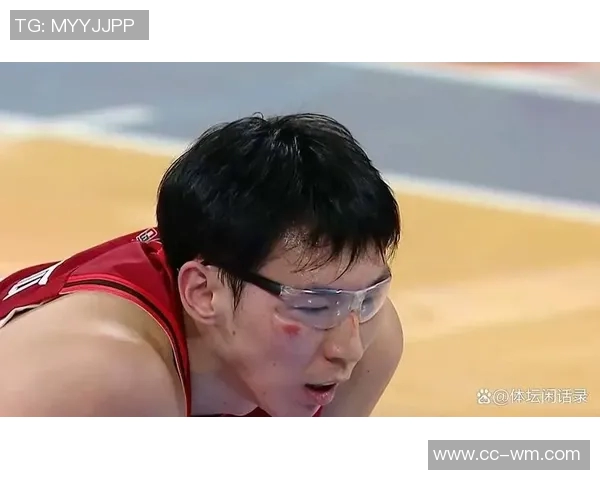 周琦表现出色成为内线支柱北京队主力频遭伤病困扰面临挑战 周琦表现出色成为内线支柱北京队主力频遭伤病困扰面临挑战