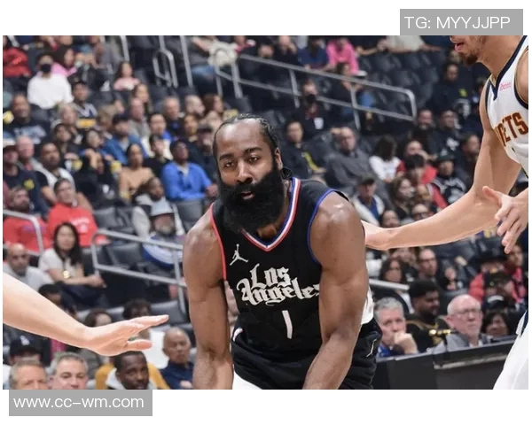 科林斯赞哈登小卡老将风采依旧展现巅峰竞技状态令人惊叹 科林斯赞哈登小卡老将风采依旧展现巅峰竞技状态令人惊叹